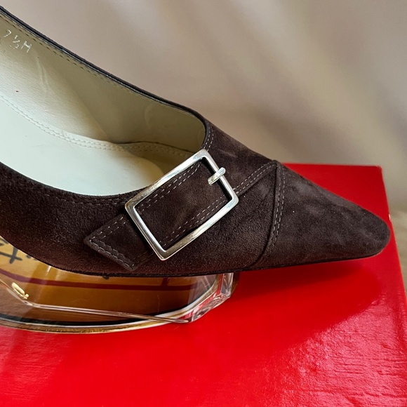 Talbots Georgia Suede Pumps - 7 1/2 - Picture 5 of 5